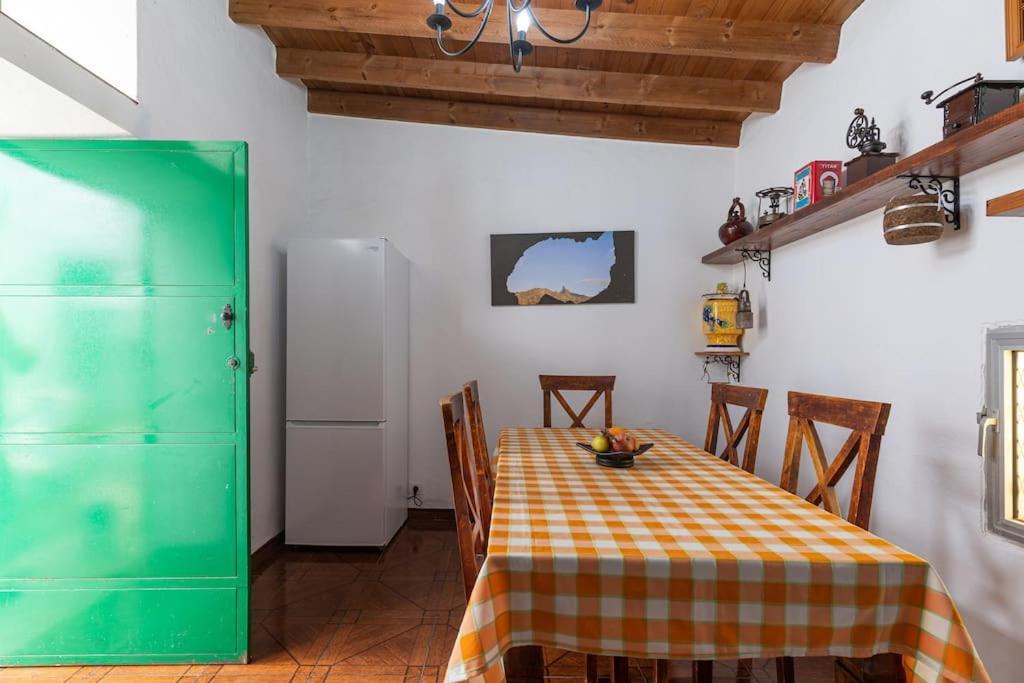 Vivienda Vacacional Ca' Pepita Y Jose El Albercon 外观 照片